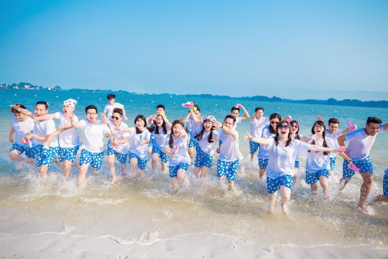 Bối cảnh Biển xanh cát trắng độc đáo