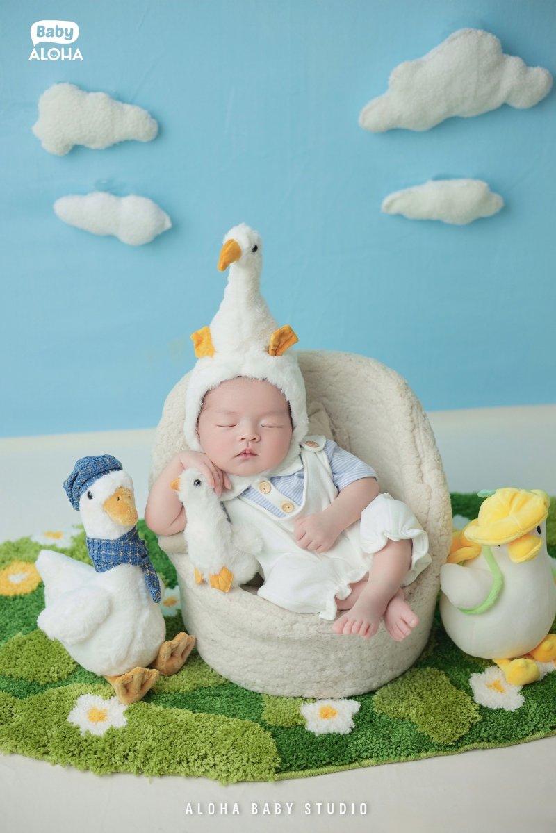 Lên kế hoạch cho lịch ăn và ngủ của bé