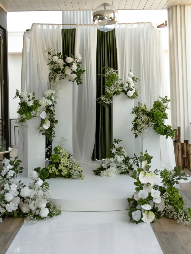 Backdrop Hoa Tươi Hoa Lụa Sang Chảnh