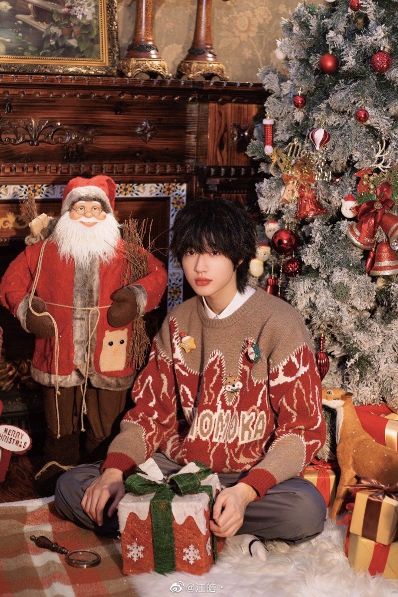 Chụp hình Noel với ông già Noel