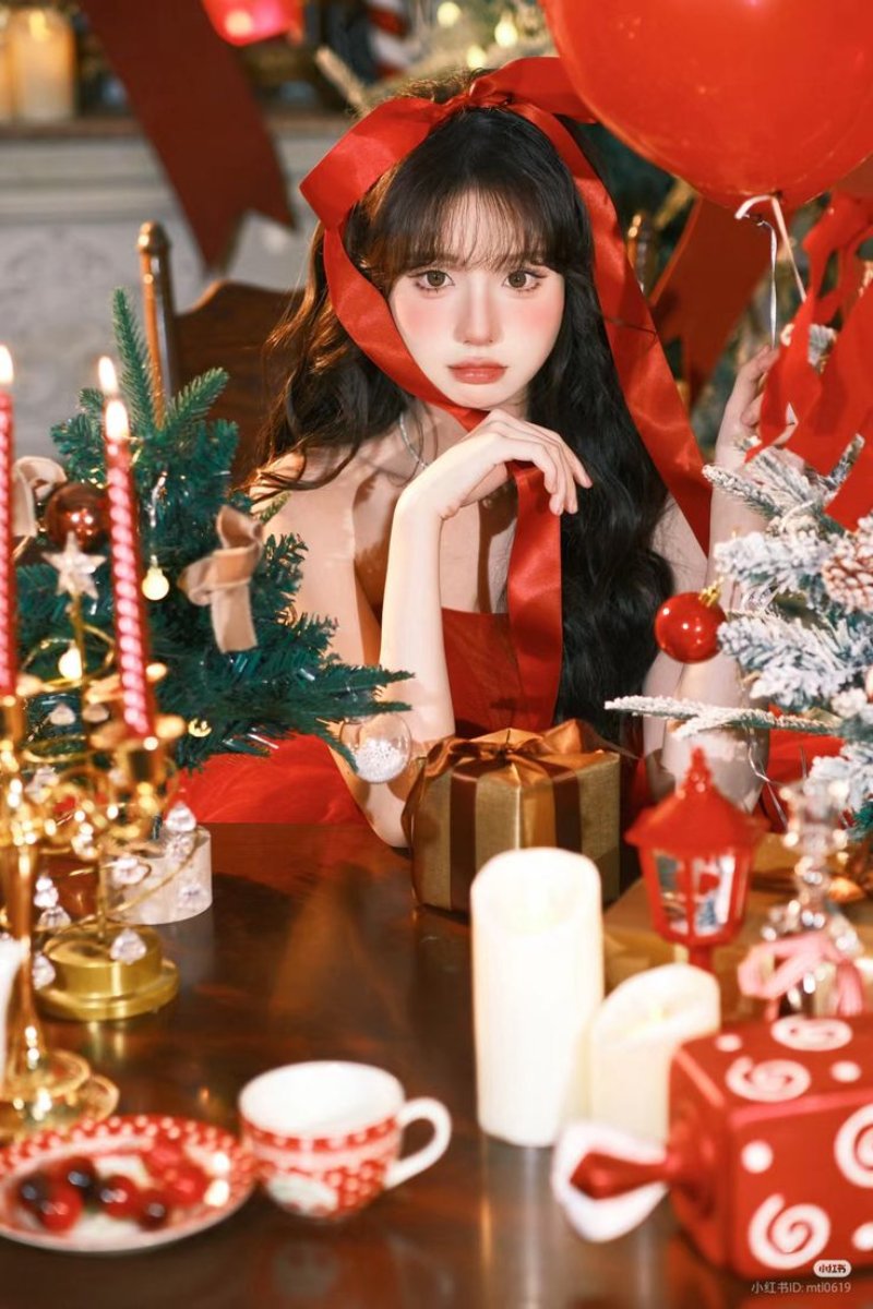 Tạo dáng chụp hình Noel cùng đồ ăn uống mùa Giáng Sinh