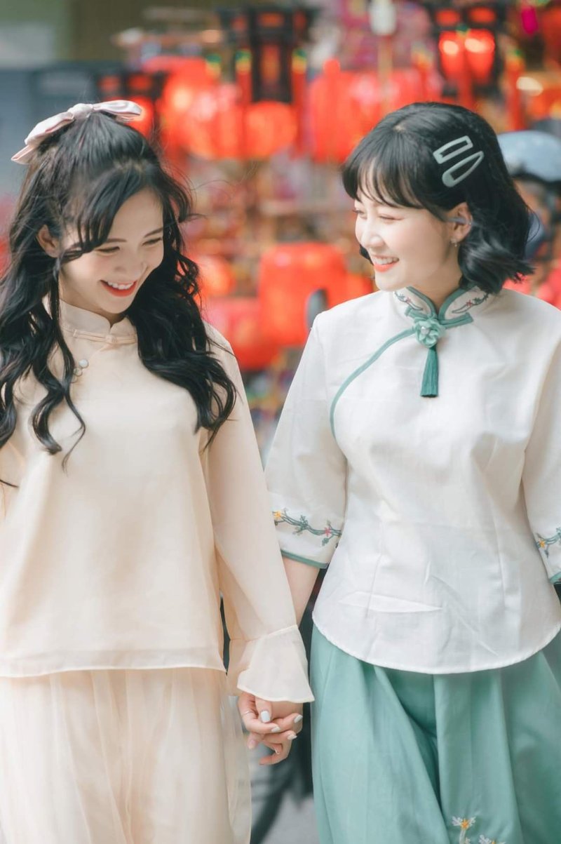 Chụp ảnh áo dài Tết du xuân