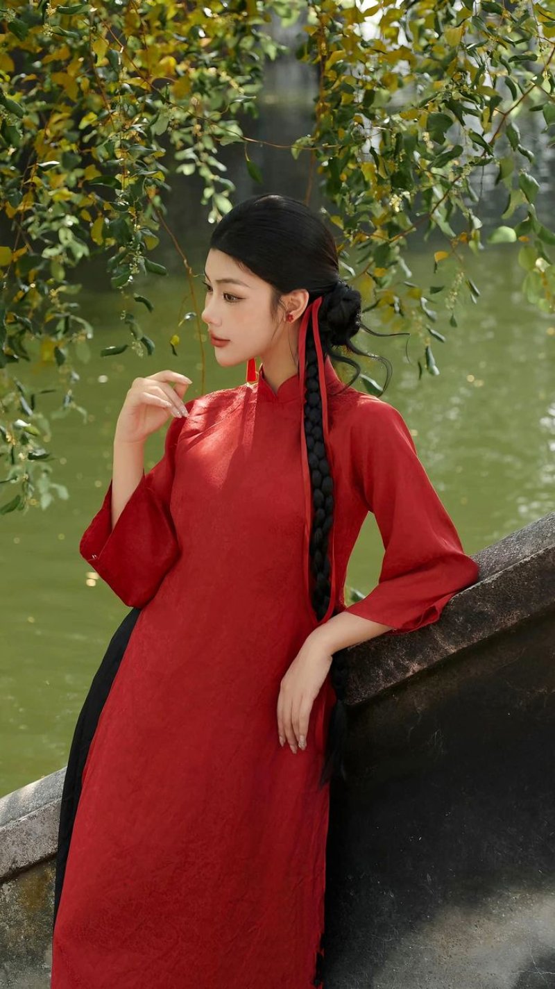 Chụp hình tết với áo dài tạo dáng chuyển động