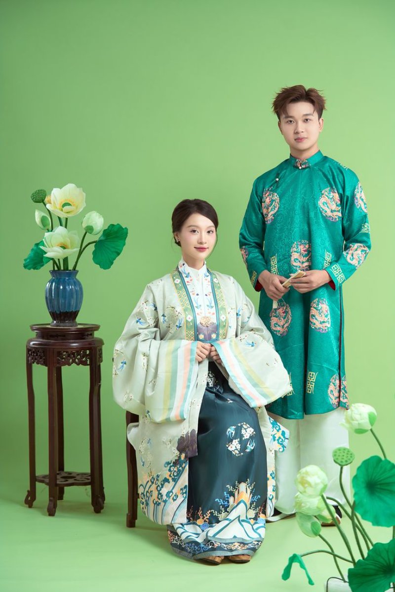 Concept chụp Tết với cổ phục