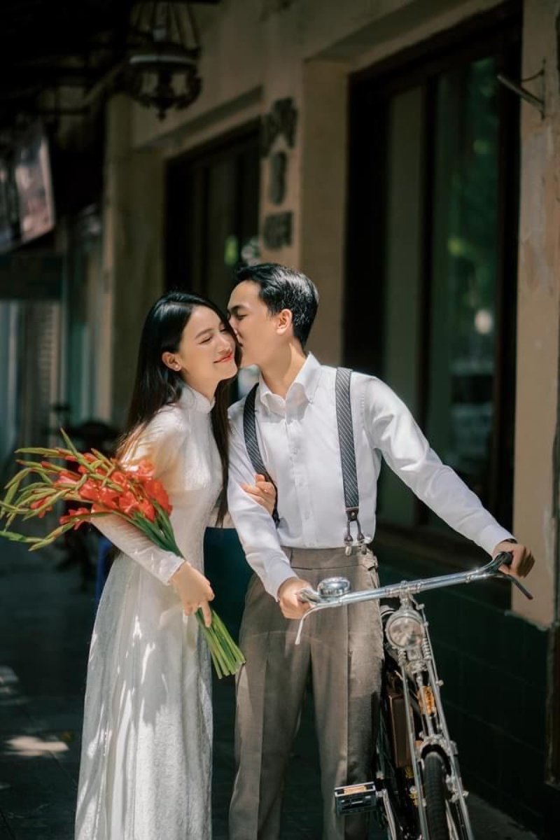 Cách thức đặt lịch và chuẩn bị cho buổi chụp ảnh couple Tết 2026