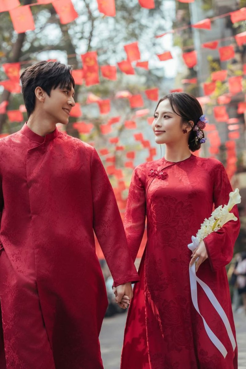 Chụp ảnh Tết với người yêu ngoại cảnh