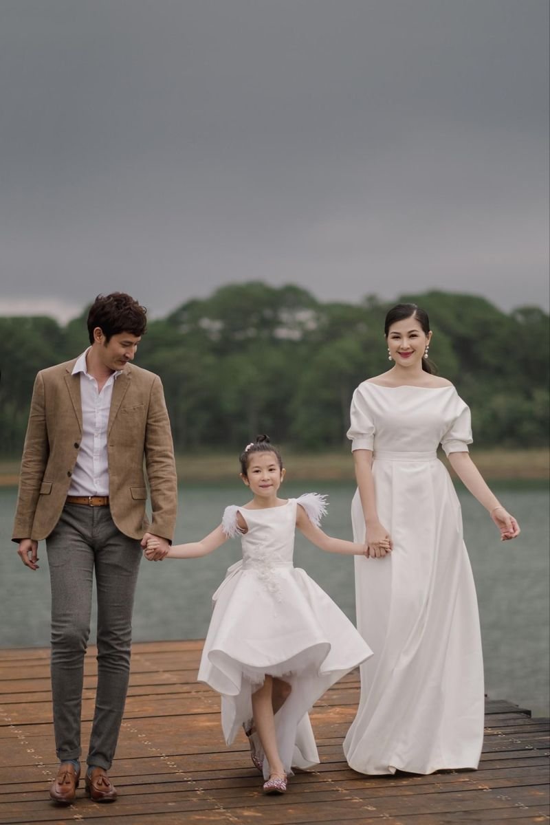 Concept chụp ảnh gia đình theo dịp đặc biệt