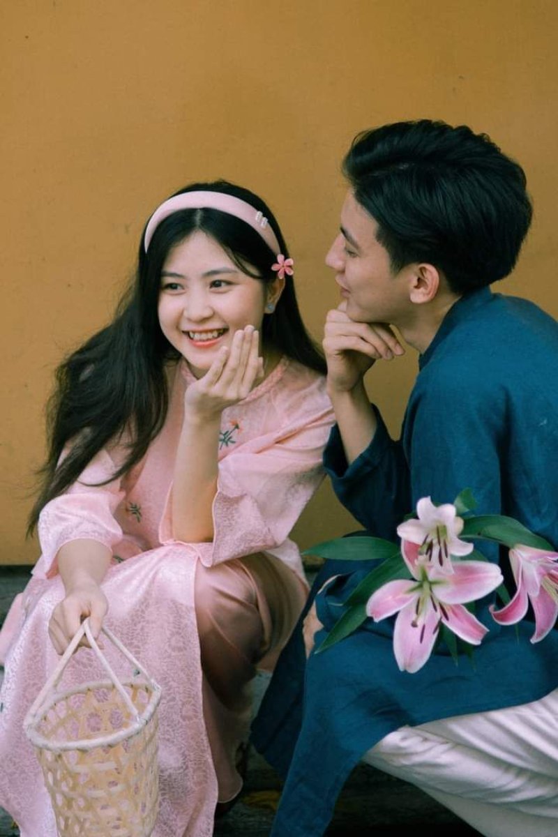 Cùng đón Xuân về trong bộ áo dài Tết