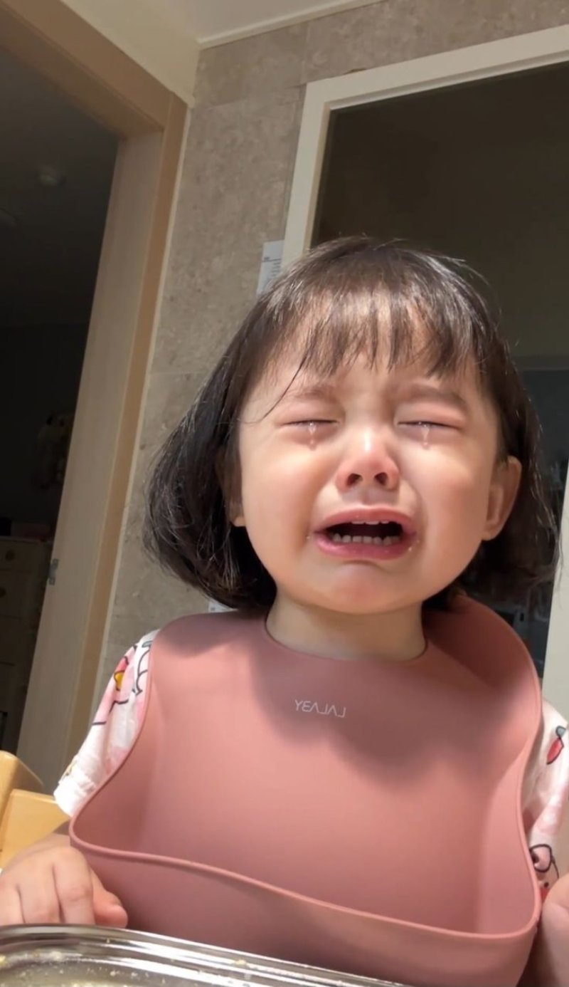 Không khóc lóc, buồn bã đầu năm