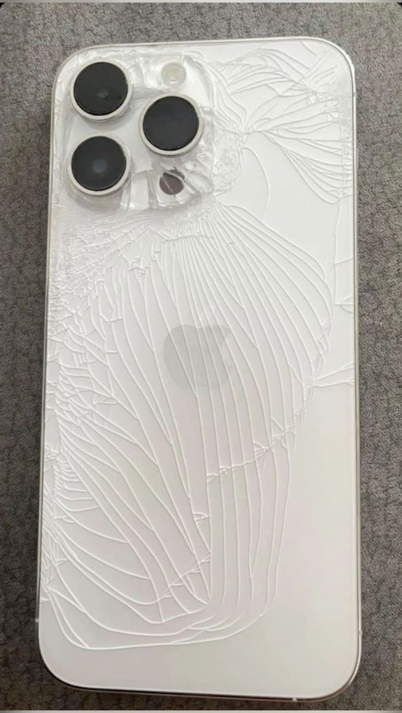 Không làm vỡ đồ đạc