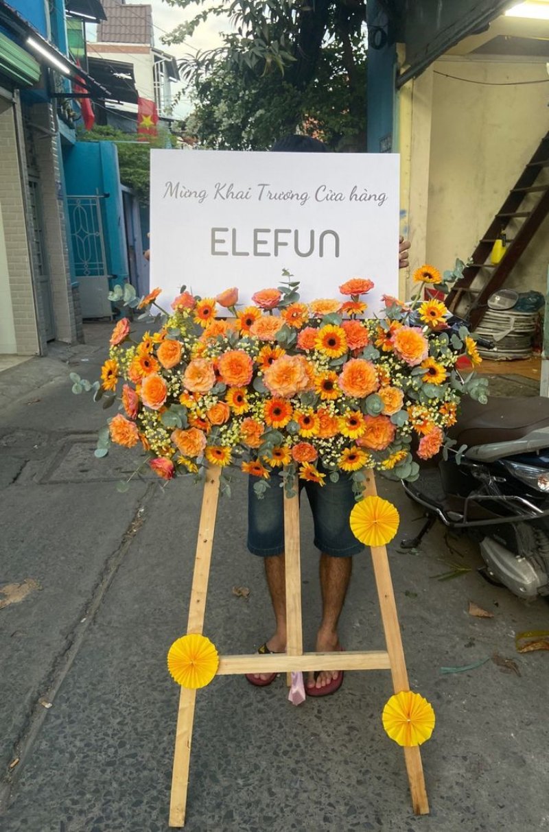 Mở hàng, khai trương lấy may