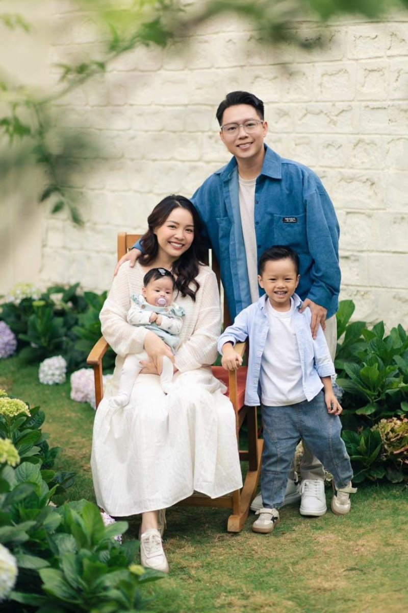 Phong cách chụp vòng tròn trên bãi cỏ