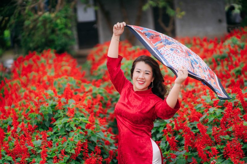 Vườn hoa bãi đá sông Hồng