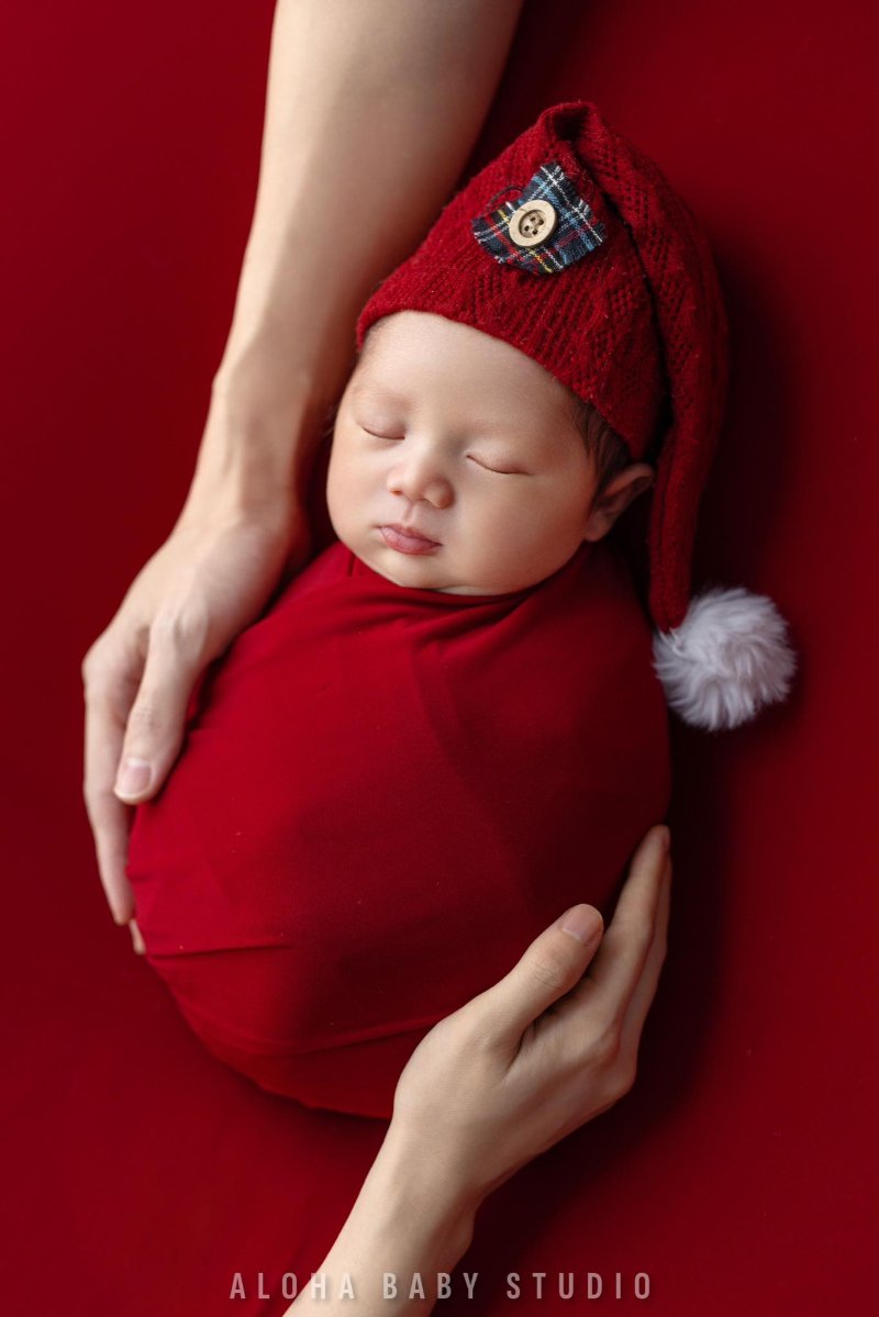 Gói chụp kết hợp gia đình và bé newborn tại studio