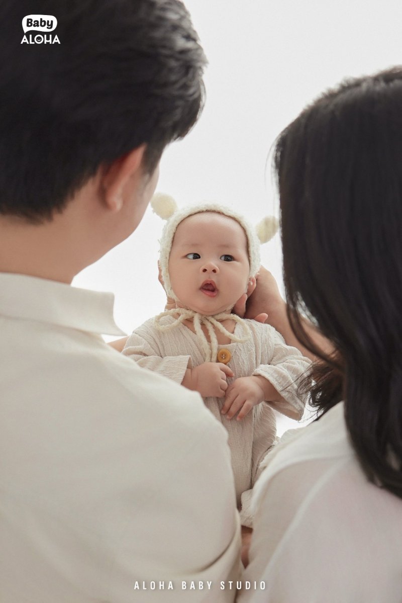 Lấy bố mẹ là hậu cảnh