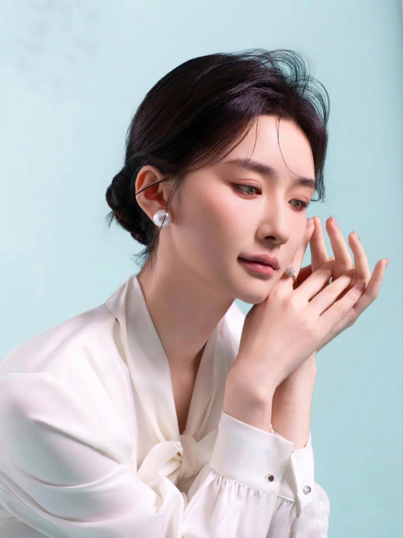 Những câu hỏi thường gặp về tạo dáng chụp ảnh doanh nhân