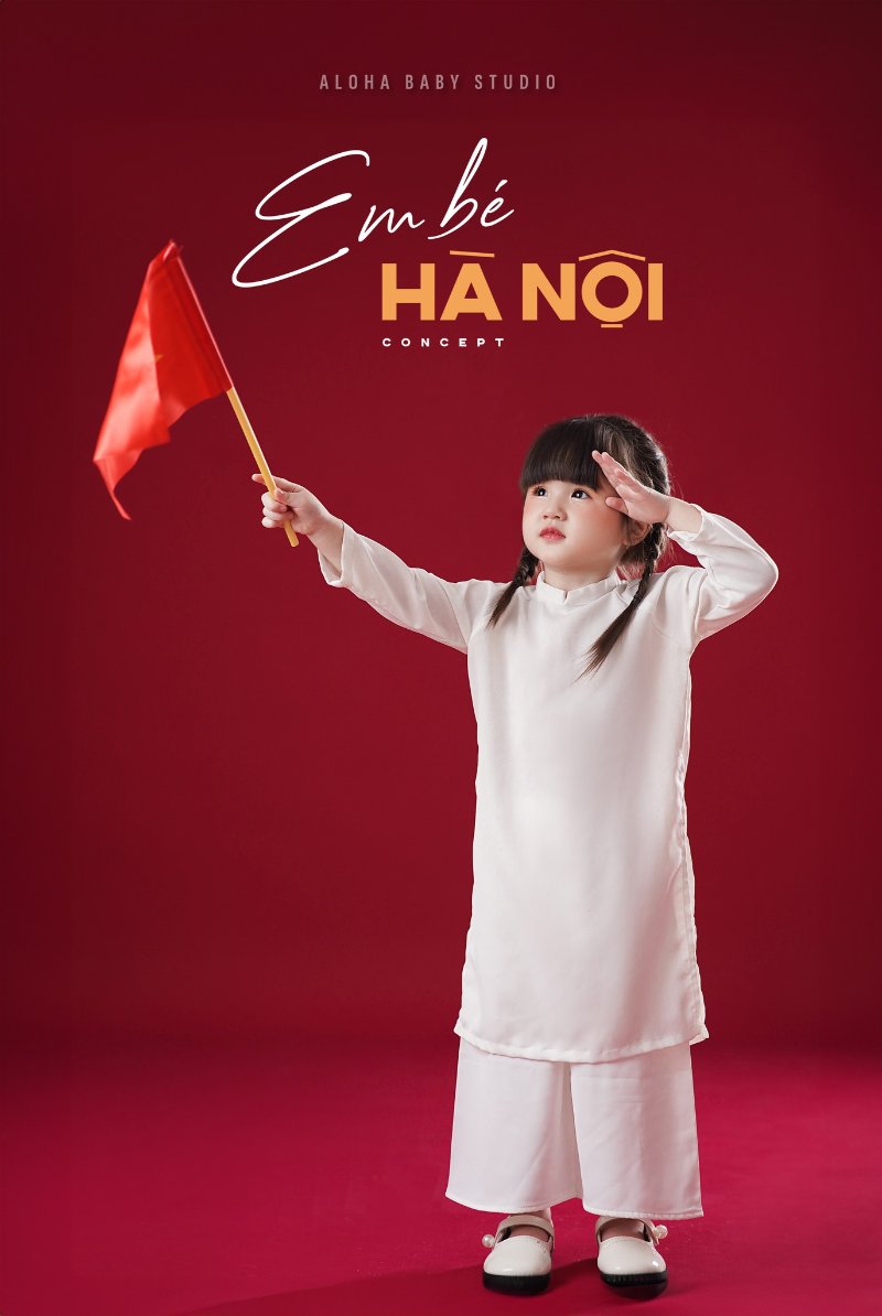 Concept Em bé yêu nước - cờ đỏ sao vàng