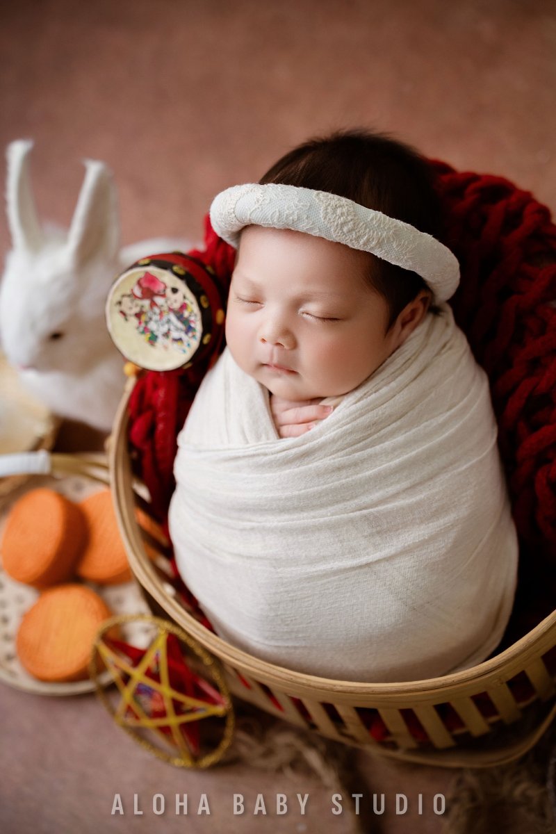 Làm sao để buổi chụp ảnh sơ sinh diễn ra nhẹ nhàng và hiệu quả