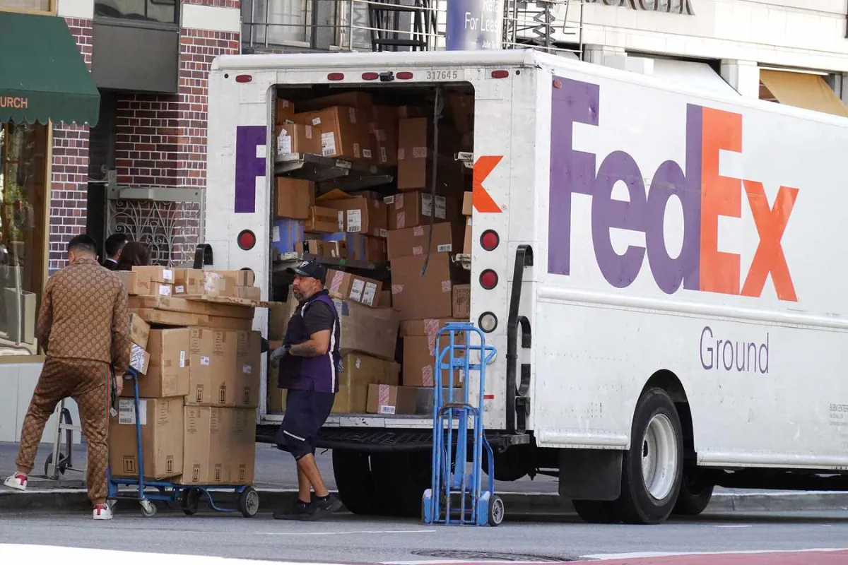 FedEx