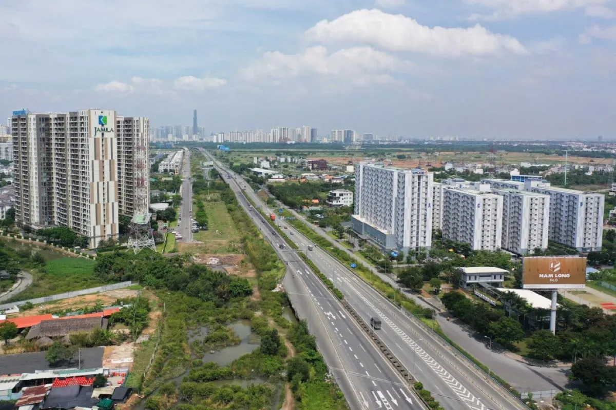 Dù còn gặp nhiều khó khăn, nhưng thị trường bất động sản tại TP HCM đã có những dấu hiệu phục hồi tích cực trong những tháng đầu năm 2024