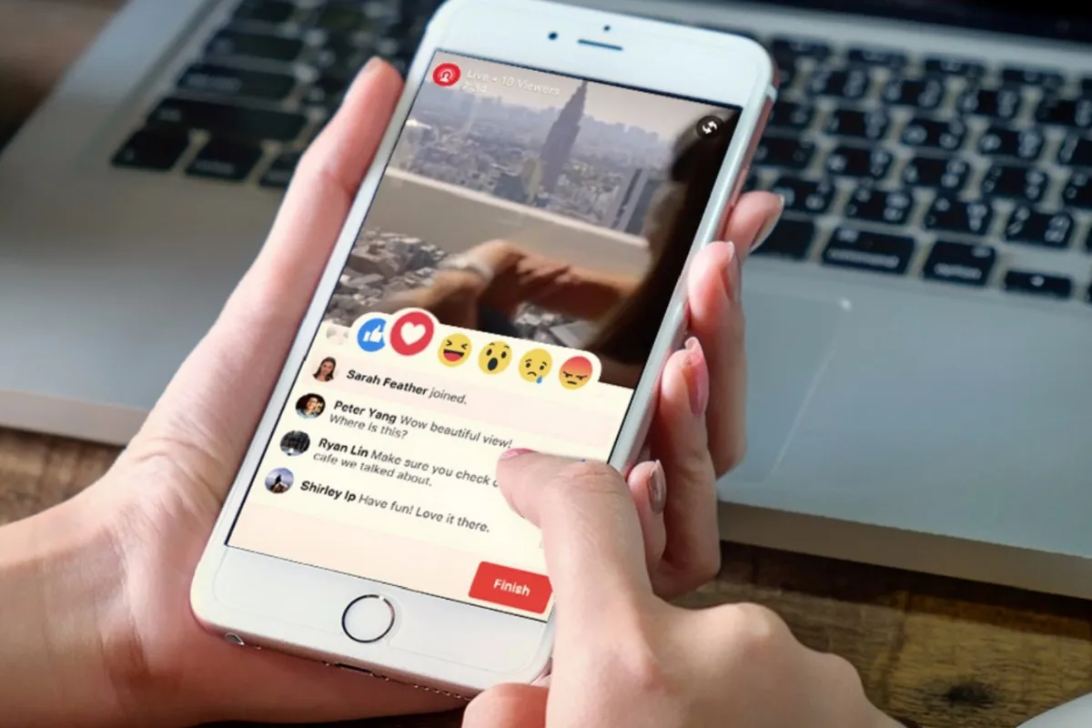 Nhận thông báo để luôn kết nối với những nội dung hot nhất trên Facebook. Nhận thông báo để luôn kết nối với những nội dung hot nhất trên Facebook.
