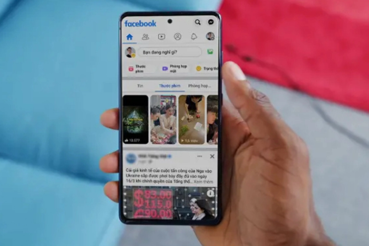 Facebook Reels xuất hiện trong một dòng thời gian theo dạng cuộn dọc
