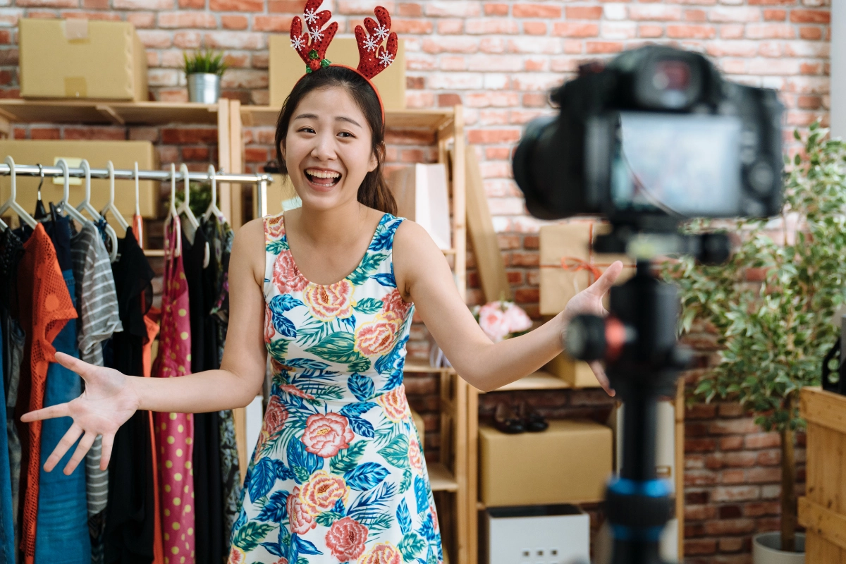 Chuẩn bị kịch bản livestream bán hàng