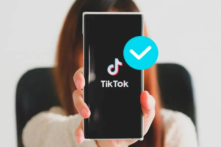 Đăng ký tích xanh trên Tiktok sẽ giúp khách hàng tin tưởng và tránh tài khoản giả mạo