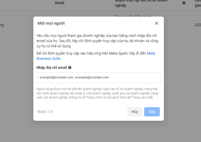 Sếp điền các email của thành viên muốn thêm vào