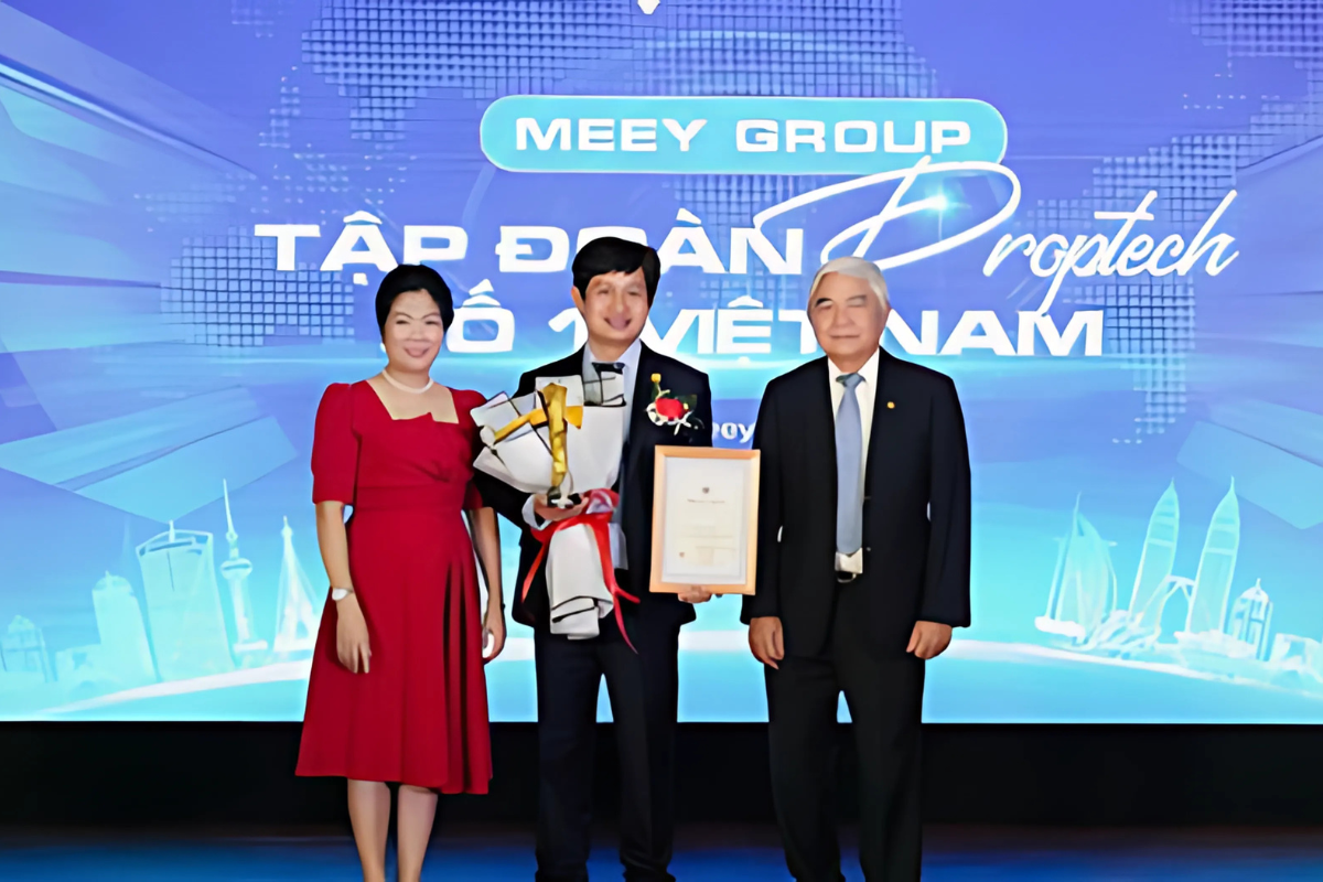 Meey Group đã xuất sắc nhận hai danh hiệu cao quý gồm: “Top tổ chức/doanh nghiệp Khoa học công nghệ, đổi mới sáng tạo” và “Top doanh nghiệp có sản phẩm số thông minh, giải pháp công nghệ Công nghiệp 4.0.”