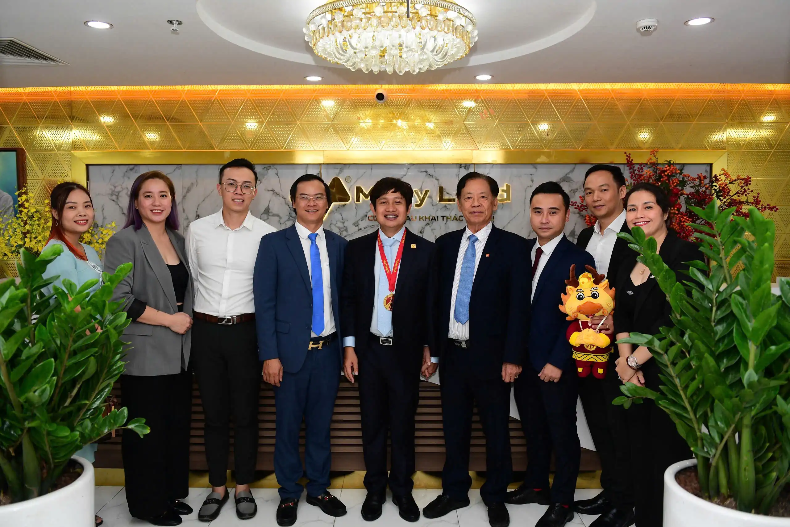 ISO 9001 và ISO/IEC 27001: Kim chỉ nam cho sự phát triển bền vững của Meey Group