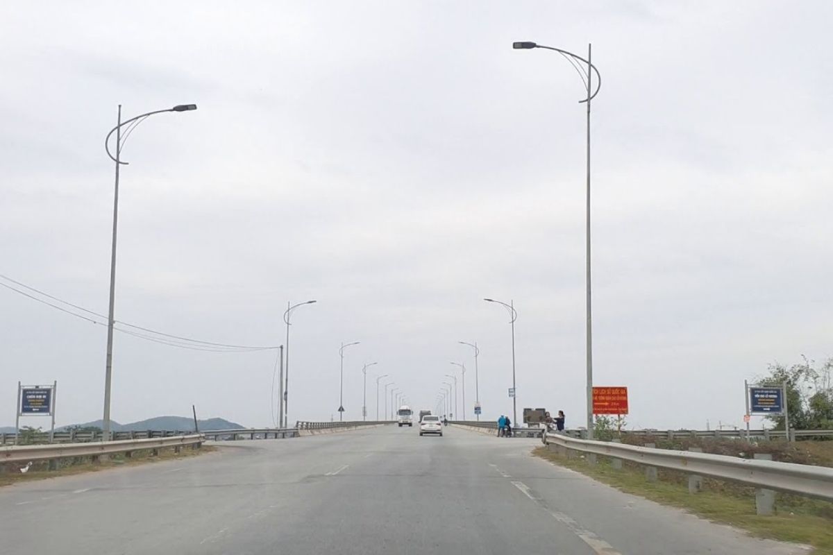 Các biện pháp cần thiết để đảm bảo an toàn giao thông trên cầu Bình Than