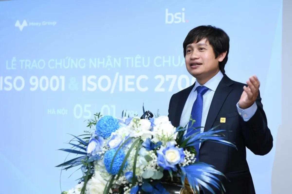 Chủ tịch HĐQT Meey Group, ông Hoàng Mai Chung, cũng có những chia sẻ bên lề sự kiện về chiến lược phát triển của doanh nghiệp. Ông cho biết, Meey Group luôn coi đổi mới sáng tạo là chìa khóa để thúc đẩy doanh nghiệp tiến lên trong bối cảnh công nghệ phát triển nhanh chóng.