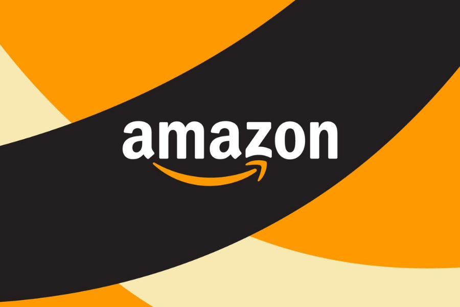 Amazon, nhà tiên phong trong lĩnh vực thương mại điện tử, nhận ra rằng mạng xã hội có thể là cầu nối quan trọng giữa thương hiệu và khách hàng