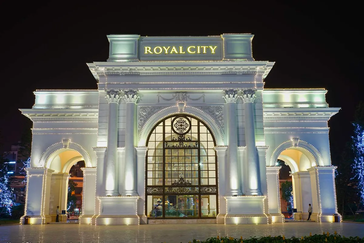 Đôi nét về khu vui chơi Royal City_7