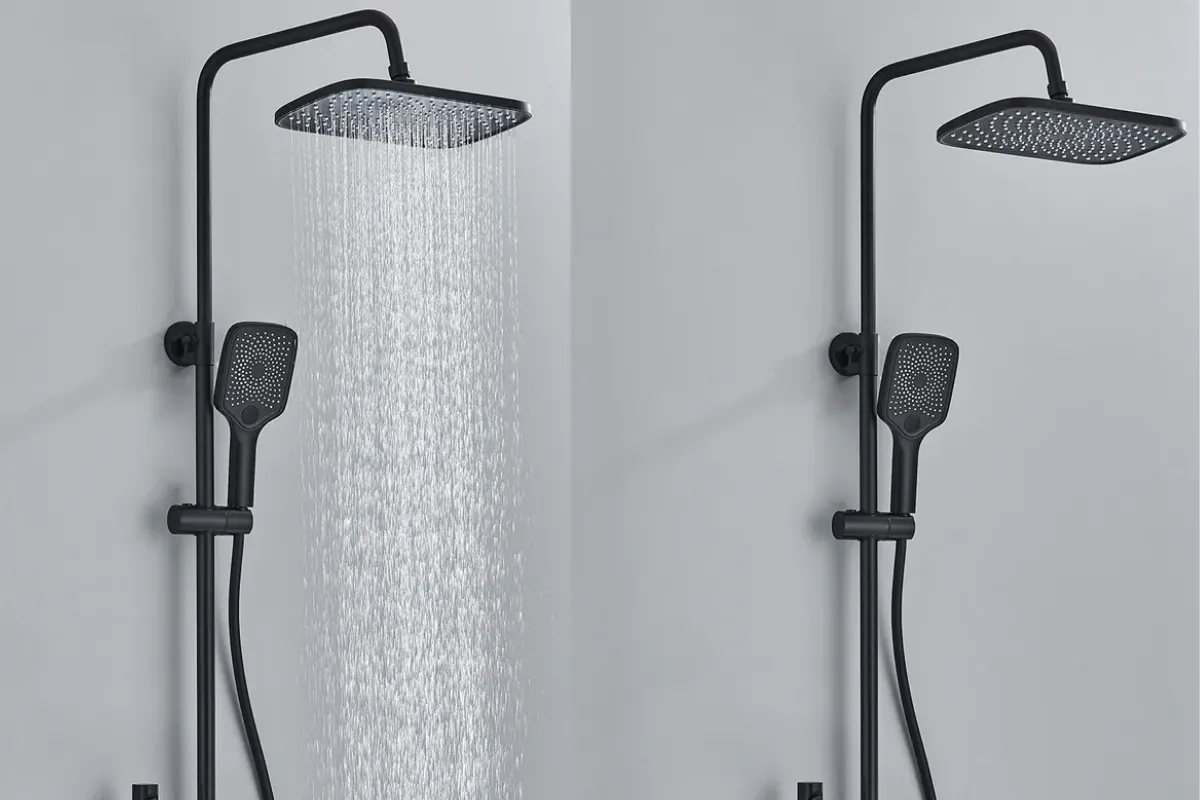 Thiết kế phun nước như mưa nhẹ, tạo cảm giác thoải mái và thư giãn khi tắm rửa