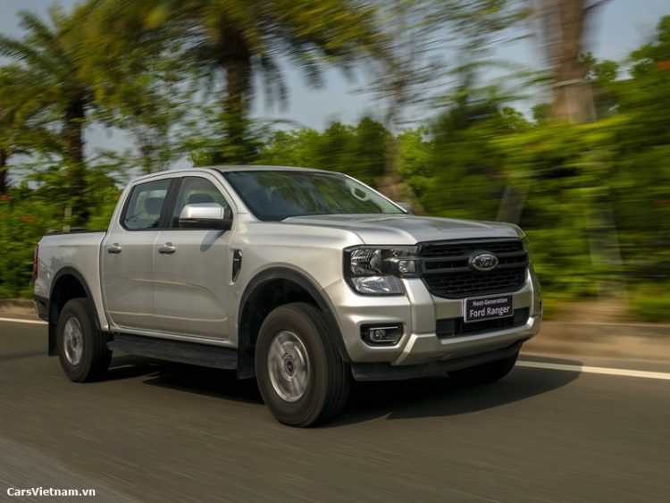 Thoi diem vang mua xe Ford co hoi khach hang mua xe gia tot cuoi nam 3