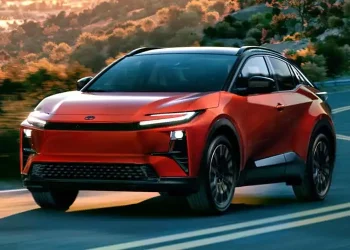 InsideEVs: Toyota công bố giá C‑HR và bZ Woodland EV mới 6 InsideEVs: Toyota công bố giá C‑HR và bZ Woodland EV mới