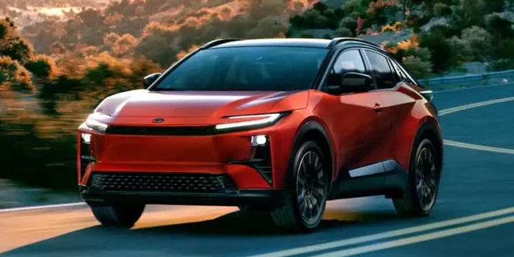 InsideEVs: Toyota công bố giá C‑HR và bZ Woodland EV mới