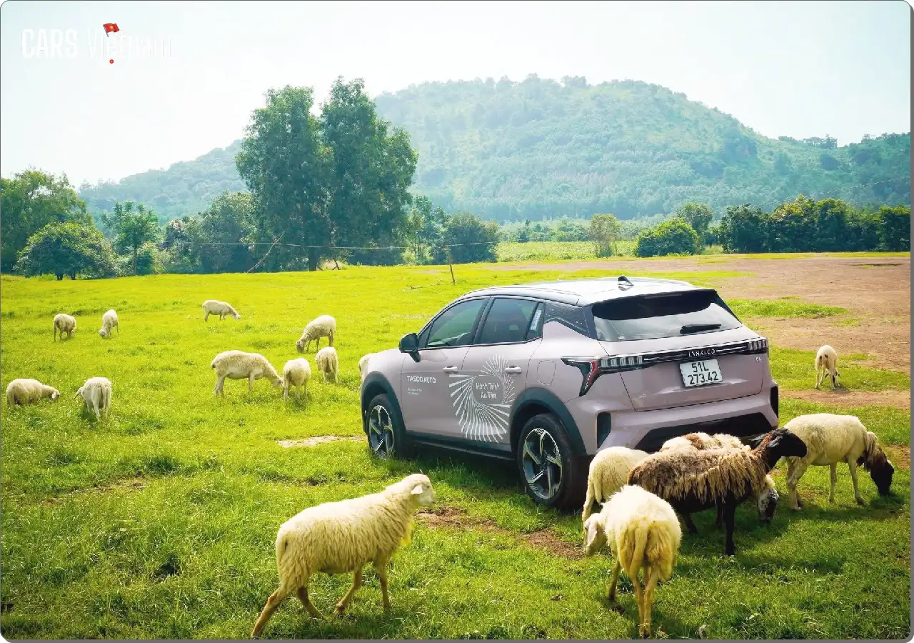 Lynk & Co 06 giống như một làn gió lạ tại Việt Nam 8 Lynk & Co 06 giống như một làn gió lạ tại Việt Nam