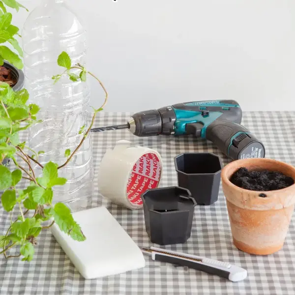 Hướng dẫn cách làm chậu hoa bằng chai nhựa