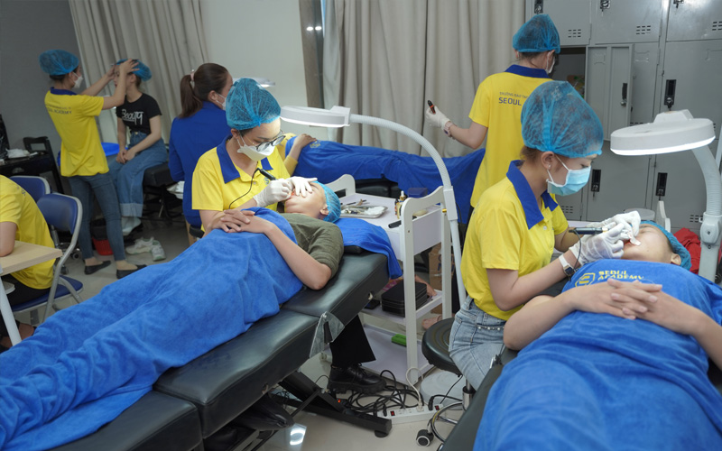 Seoul Academy khẳng định sự trong sạch của mình thông qua số lượng học viên đông đúc