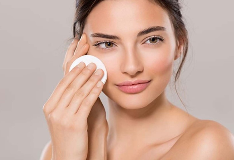 Lựa chọn bông tẩy trang tốt sẽ giúp việc làm đẹp trở nên dễ dàng hơn