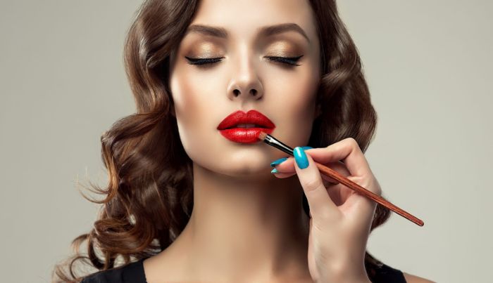 Giáo trình make up chuyên nghiệp phải nắm bắt đầy đủ các xu thế làm đẹp mới