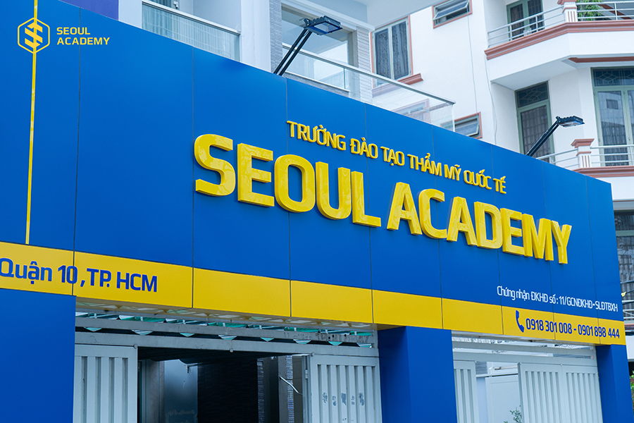 Trường Đào tạo Thẩm mỹ Quốc tế Seoul Academy - nơi đào tạo học cách trang điểm đi dự tiệc chuyên nghiệp