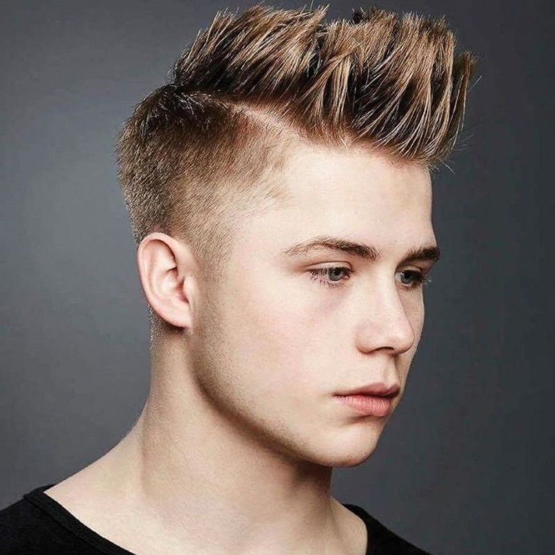 Spiky được nhận xét là một trong những kiểu tóc ngắn đẹp nam độc lạ