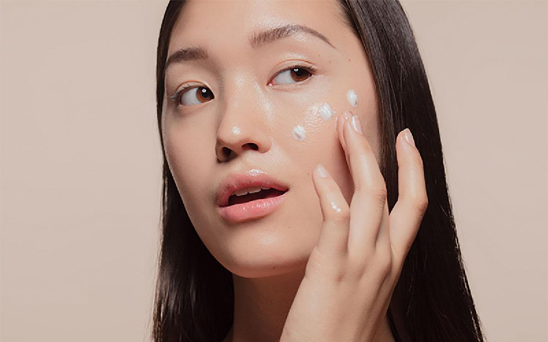 Chọn kem lót phù hợp với tone da để gương mặt thêm rạng rỡ