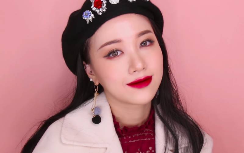 Makeup look tone đỏ rượu vang cực quyến rũ