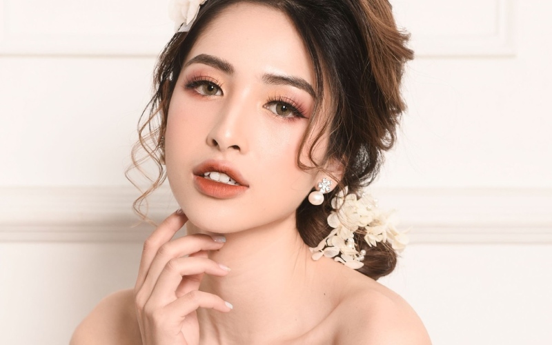 Có nhiều phong cách trang điểm tone Tây cho cô dâu lựa chọn