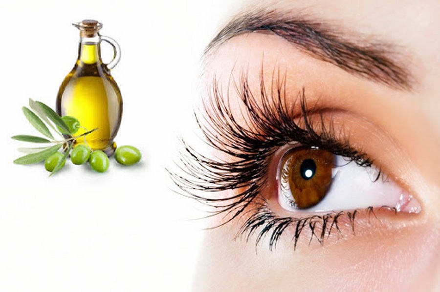 Hàng ngày bạn nên dưỡng lông bằng dầu ô liu